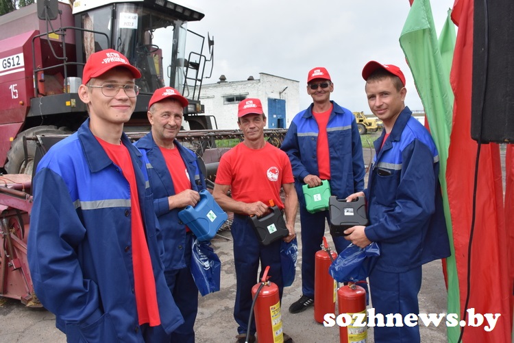 zas13.jpg