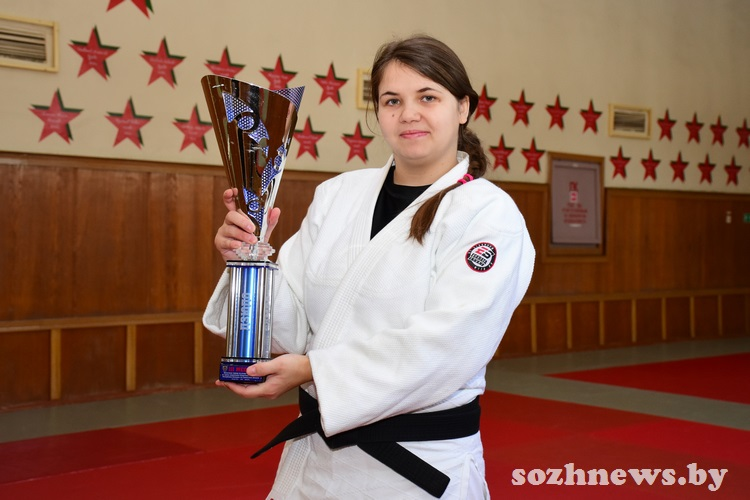 Янина Коваленко