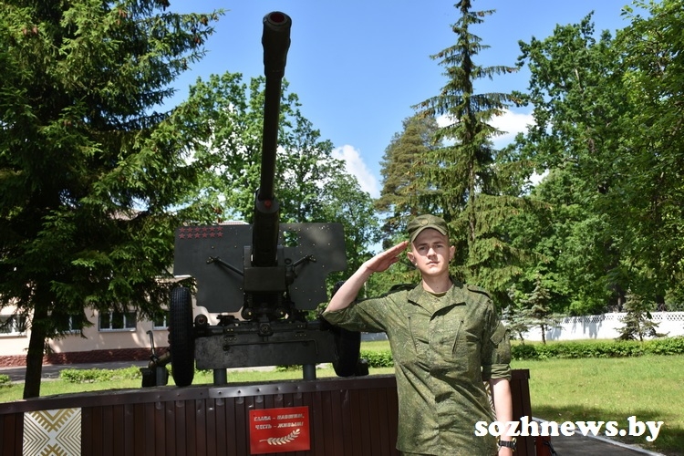 8e860acae70be626aa85210f6244b343_L.jpg