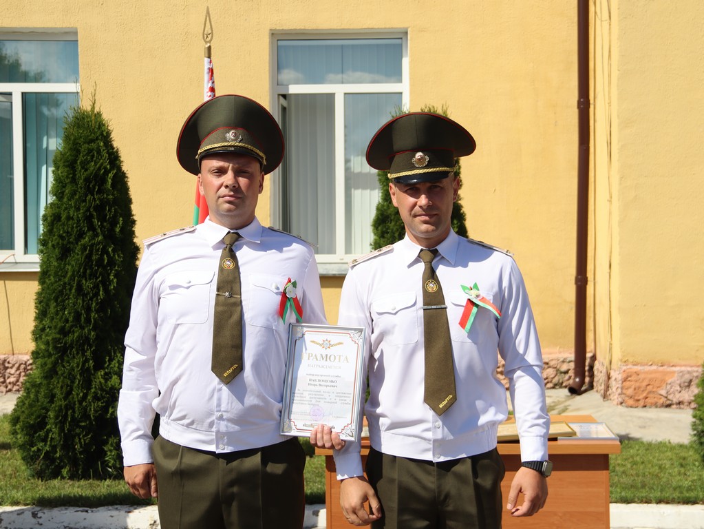 9566fdfssf_7.JPG