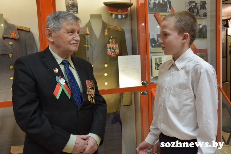 DSC_594486.JPG