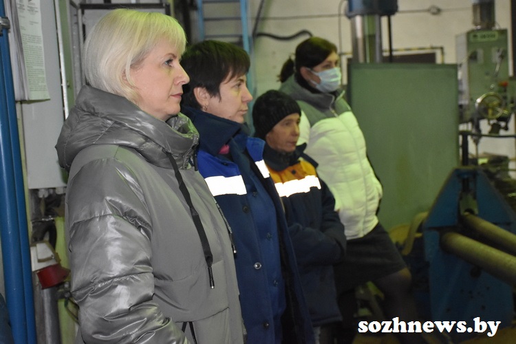 DSC_80-9983_4.JPG
