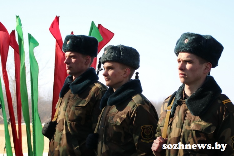 I44MG_9787.JPG