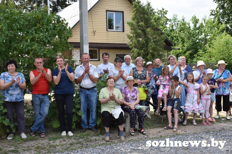 bor18.jpg