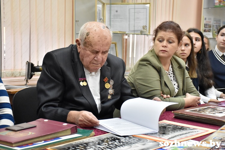d65v5dv45sd4v_31.JPG