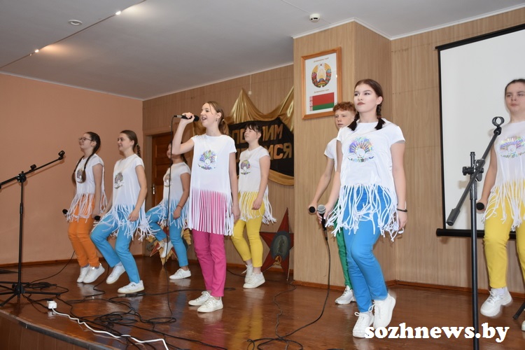 gkhfukuyiu_3.JPG