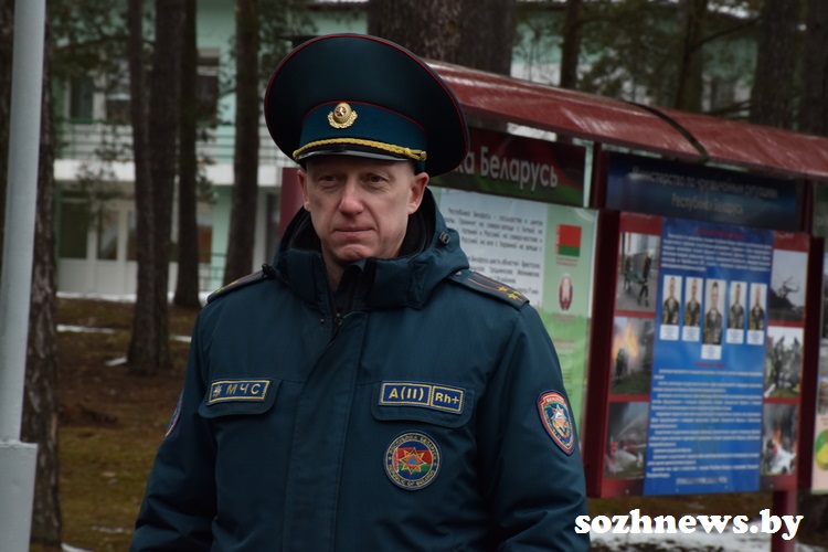 sgtnhdty_12.JPG