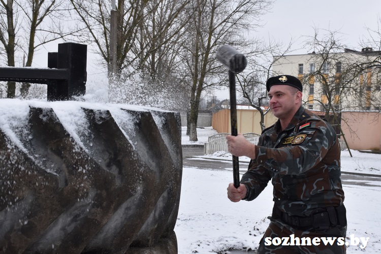 zdfndfn_4.JPG