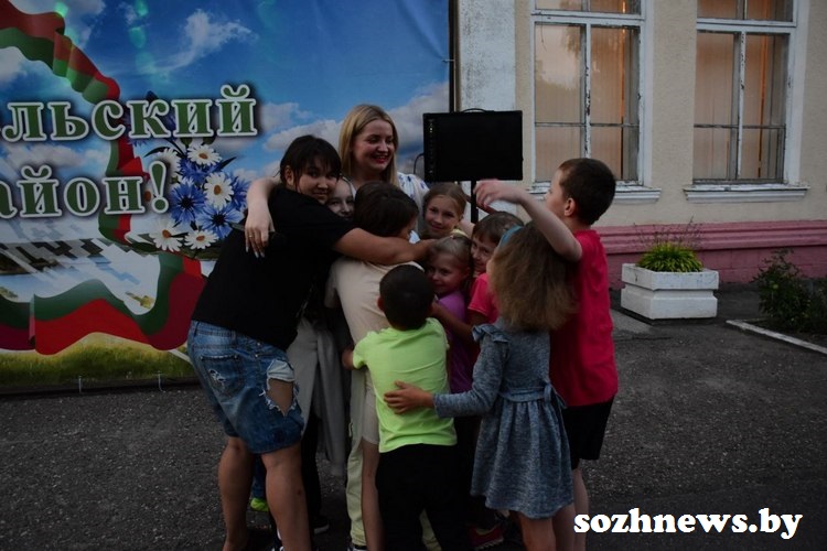 5vdv4d54v5d4v (10).jpg