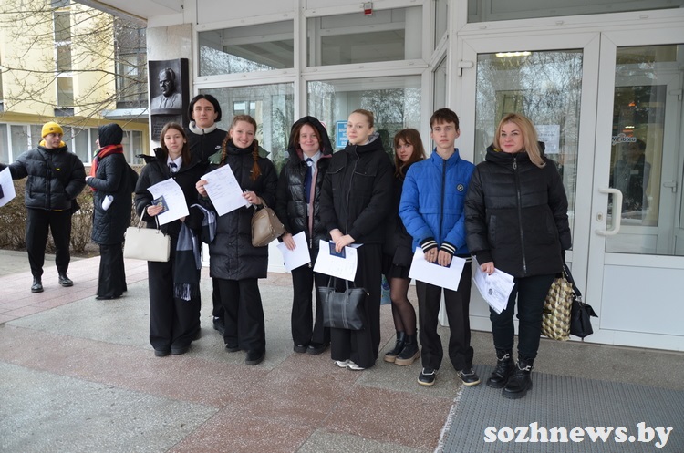 5s4vd8v8dsv7 (3).JPG