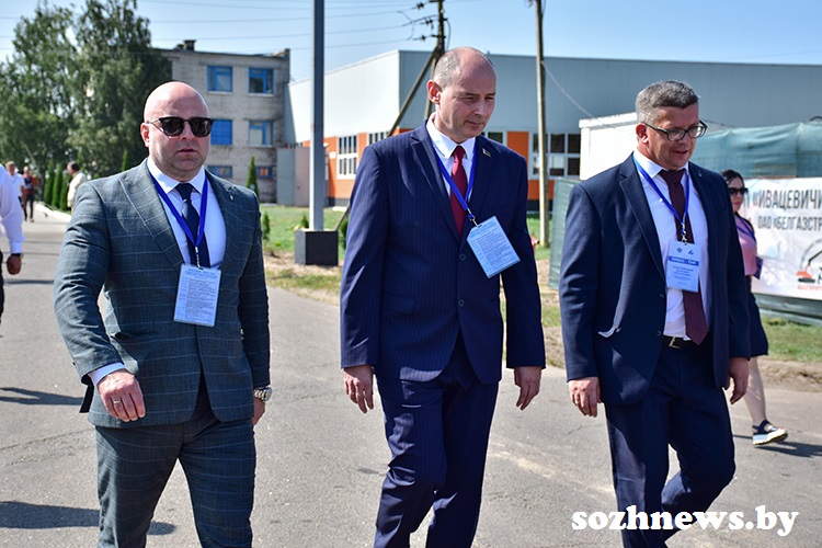 kgjdfkjgruuytriuifhjgjfh (5).jpg