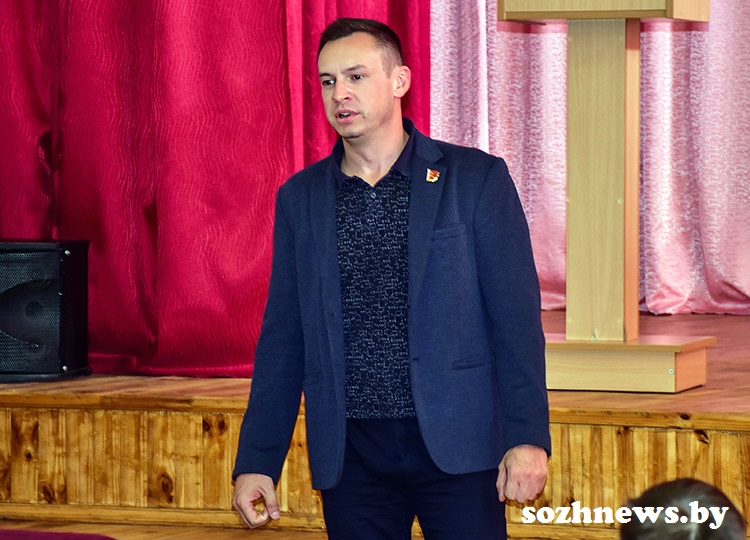 Станислав Семёнов