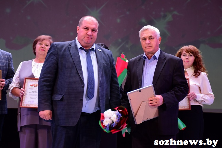 4af54f5as4df5 (4).JPG