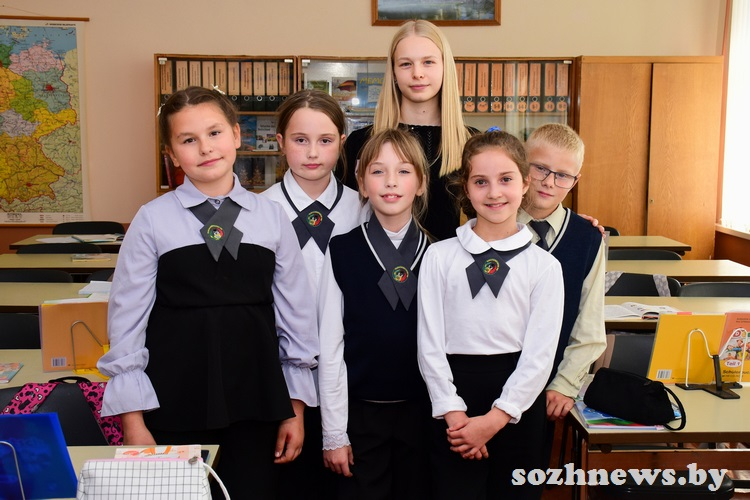 Лизавета Цык с учениками Лизавета Цык с учениками