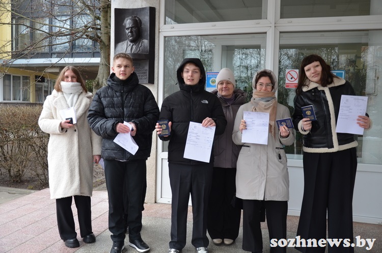 5s4vd8v8dsv7 (2).JPG