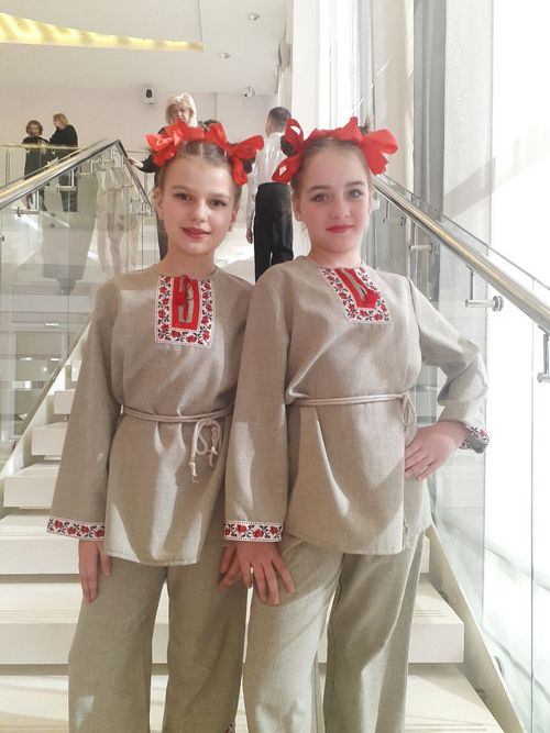 Выступление объединения по интересам «Вдохновение» в номинации «Театр моды».