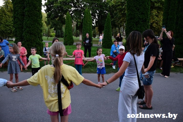 5vdv4d54v5d4v (7).jpg